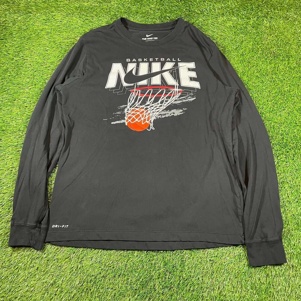 Nike Basketball Long Sleeve T-Shirt Size M Black Dri-Fit Graphic Tee